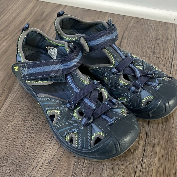 Merrell Hydro Hiker Sandal Size 2M - Picture 9 of 14